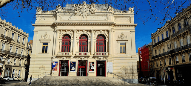 Visite guidée les Quatre Ponts & Scène Nationale 2h - 35€ par pers - 2 pers. Minimum