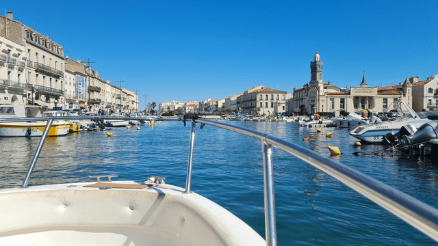 Visite guidée Terre & Mer 3h 70€ par pers - 3 pers minimum.
